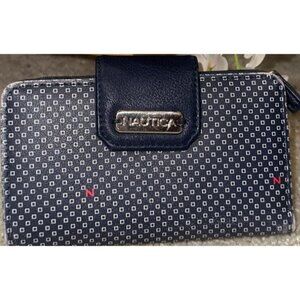 Nautica Womens RFID Protection Wallet Navy Blue & White